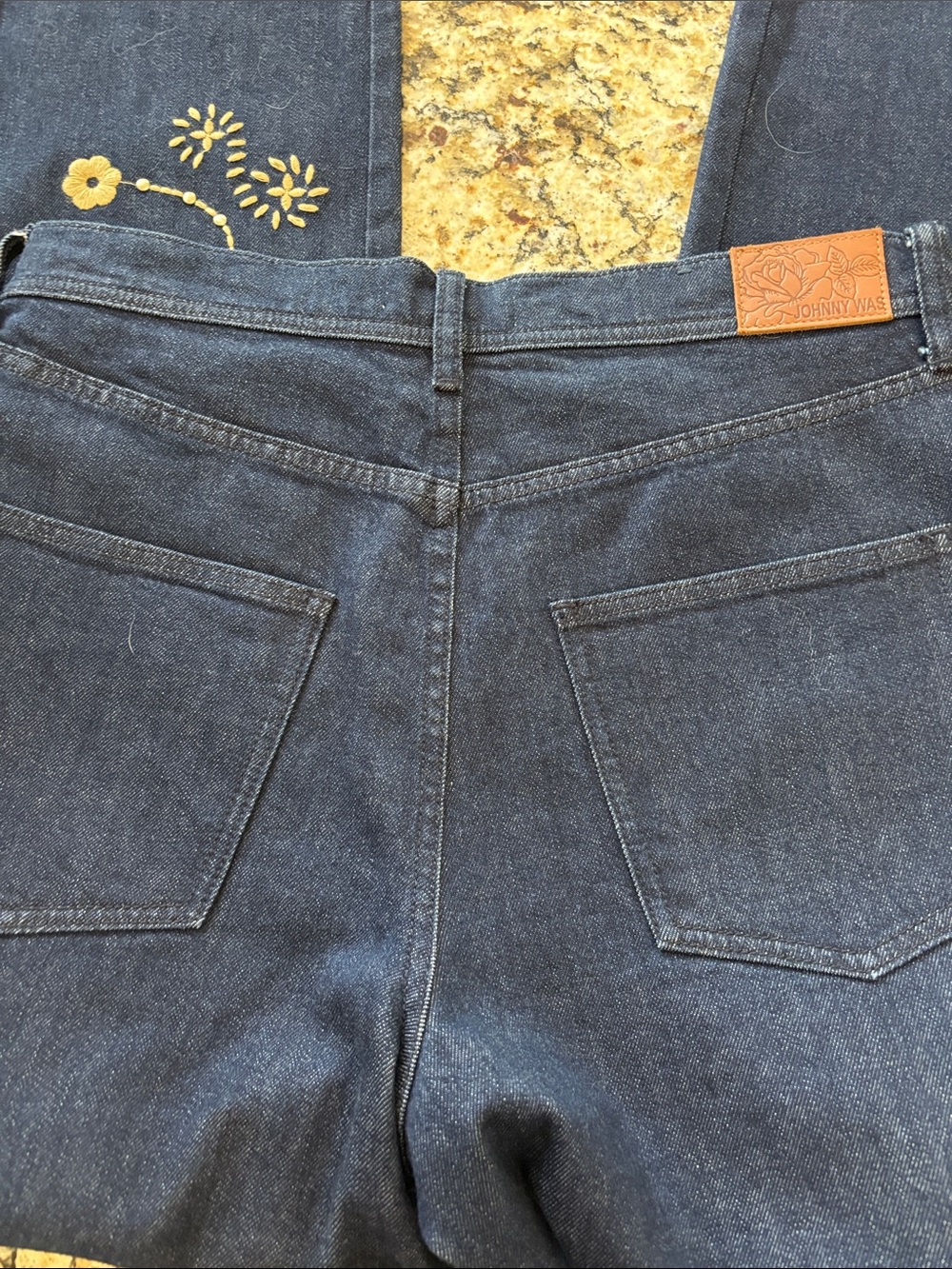 Johnny Was Navy Boot Cut Jeans with Cream Embroidery Rare - Picture 6 of 11